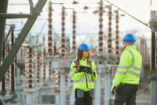 Best Affordable Electrician  in Crestwood, KY