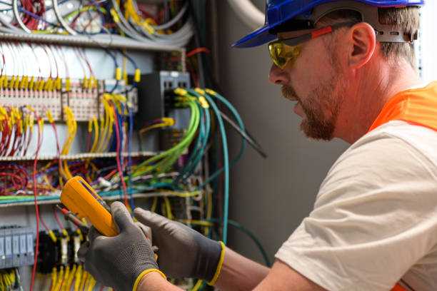 Best Electrical Outlet Repair  in Crestwood, KY