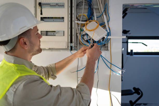 Best Ceiling Fan Installation Electrician  in Crestwood, KY